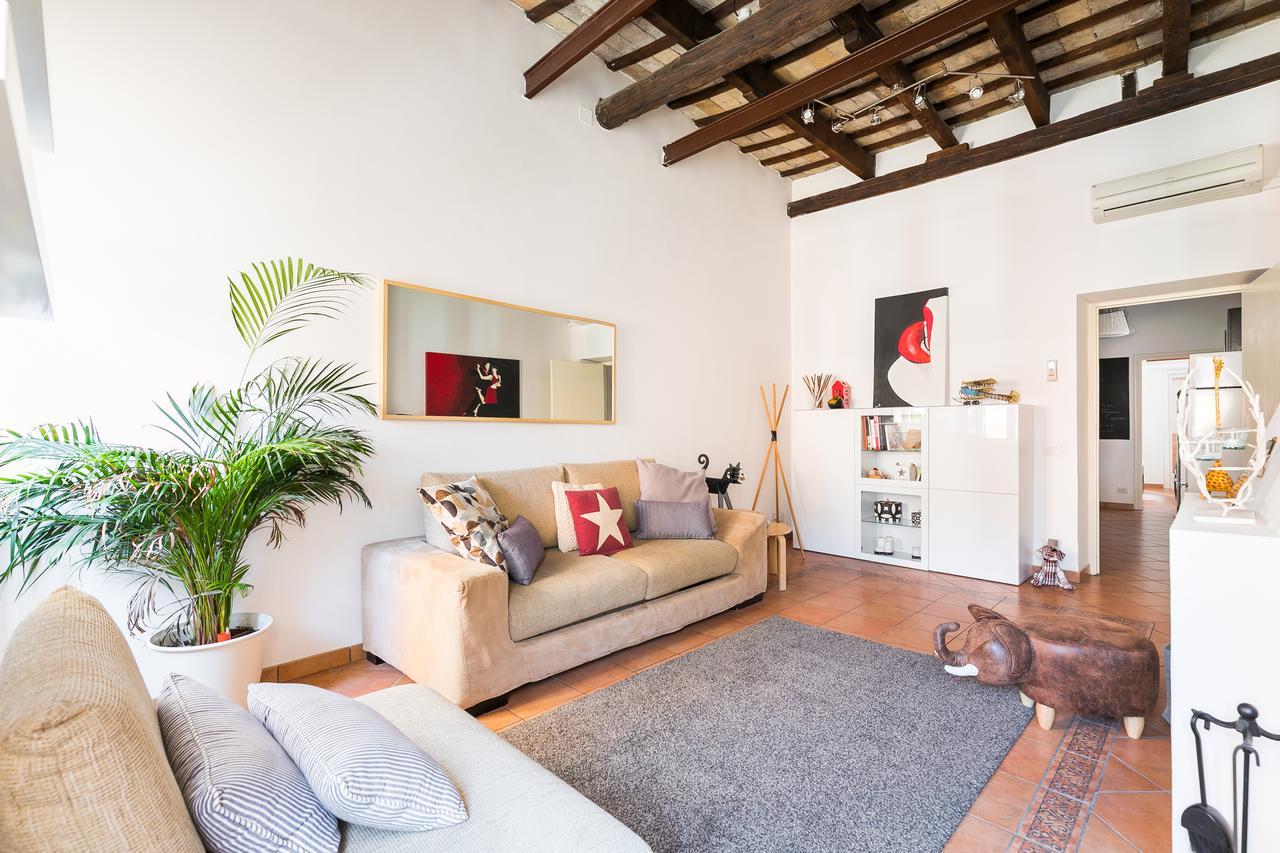 Chung cư 67 m² 1 phòng ngủ, 1 phòng tắm riêng ở Trastevere Roma Ngoại thất bức ảnh