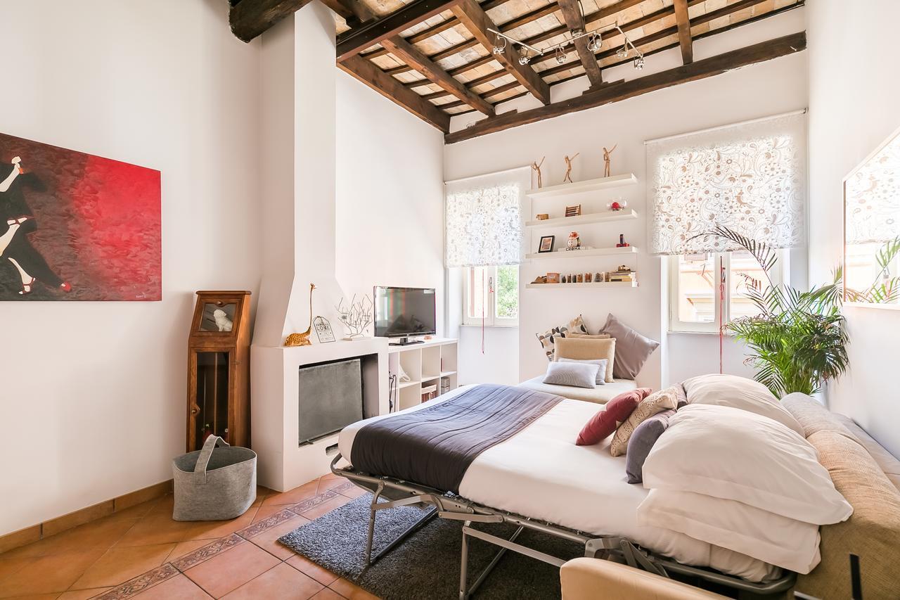 Chung cư 67 m² 1 phòng ngủ, 1 phòng tắm riêng ở Trastevere Roma Ngoại thất bức ảnh