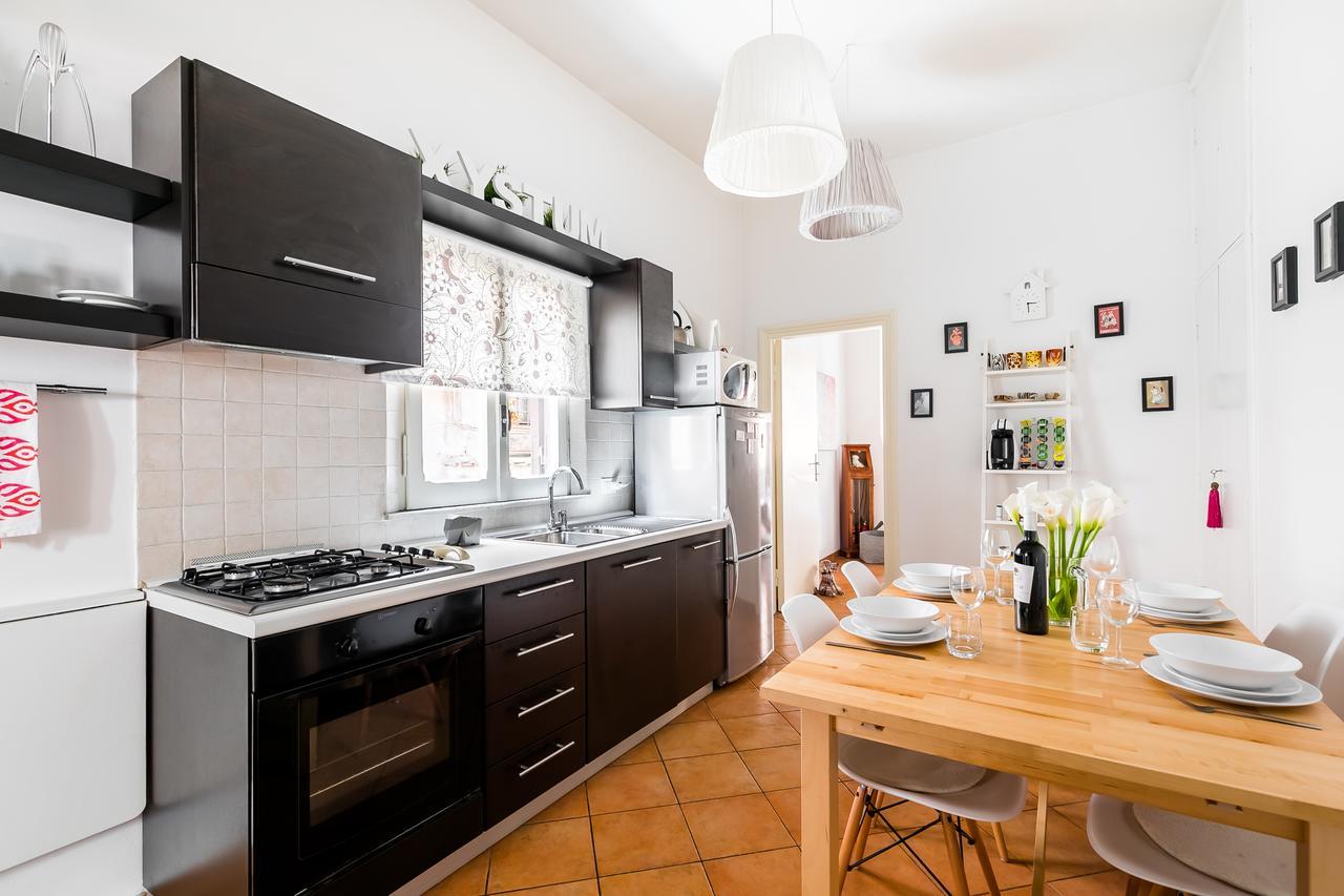 Chung cư 67 m² 1 phòng ngủ, 1 phòng tắm riêng ở Trastevere Roma Ngoại thất bức ảnh