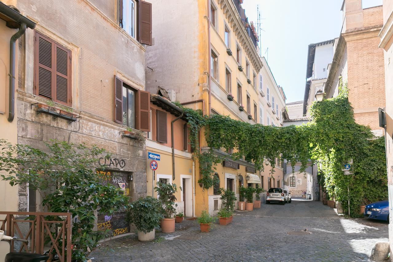 Chung cư 67 m² 1 phòng ngủ, 1 phòng tắm riêng ở Trastevere Roma Ngoại thất bức ảnh